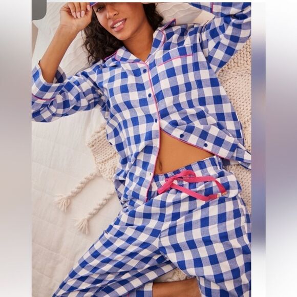Bath & Body Works Blue and White Gingham Flannel Pajama in Size 10R. NWT! - Picture 5 of 11